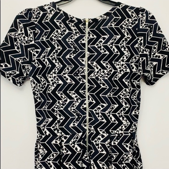 NWOT Jacquard Amelia - Picture 1 of 8